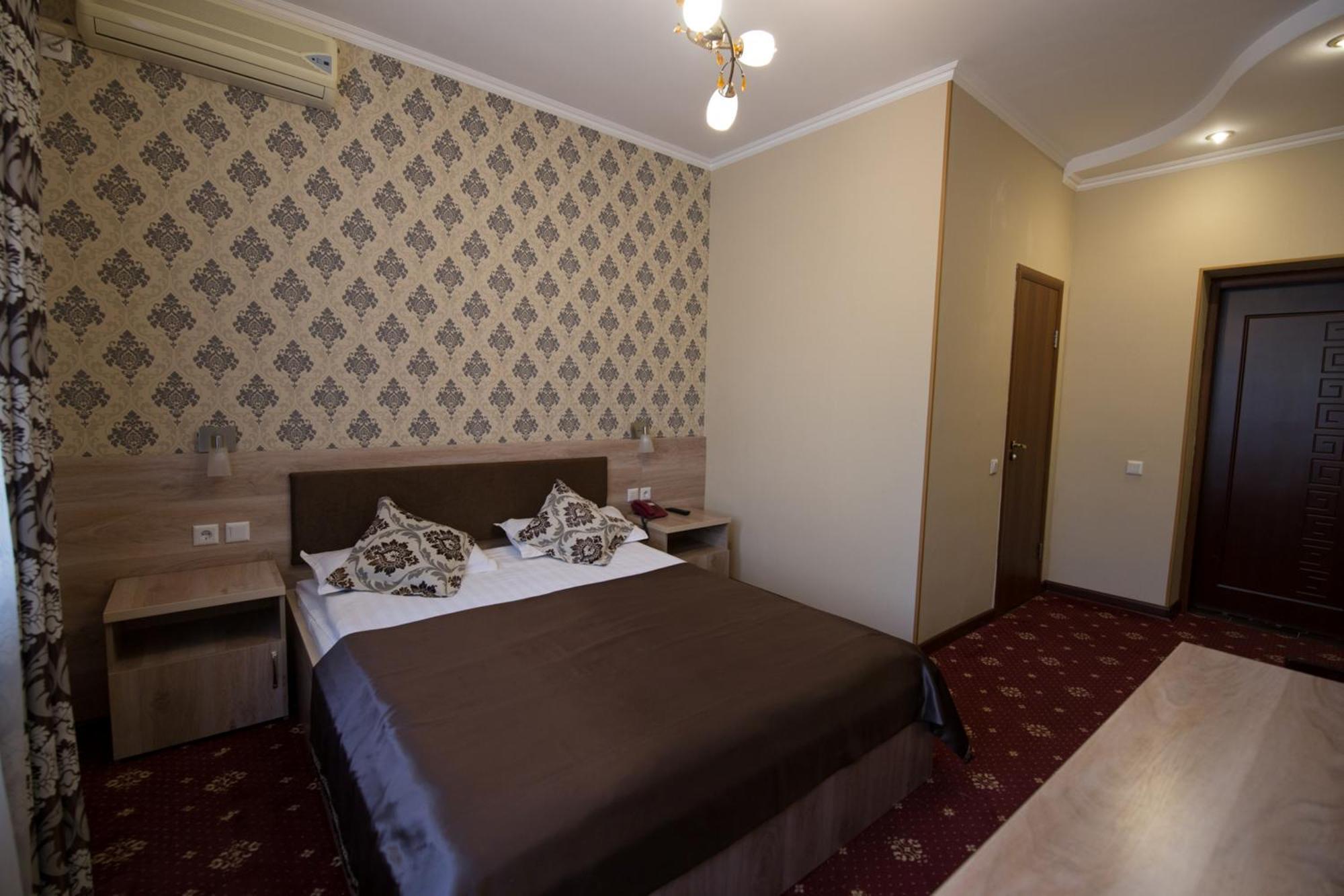 Renion Zyliha Hotel Almaty Quarto foto